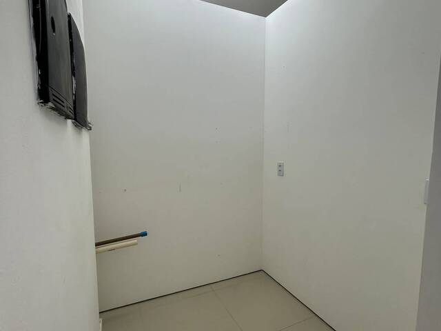 Sala para Locação em Balneário Camboriú - 4