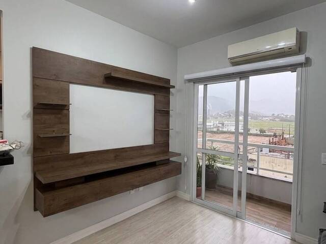 Apartamento para Venda em Camboriú - 2