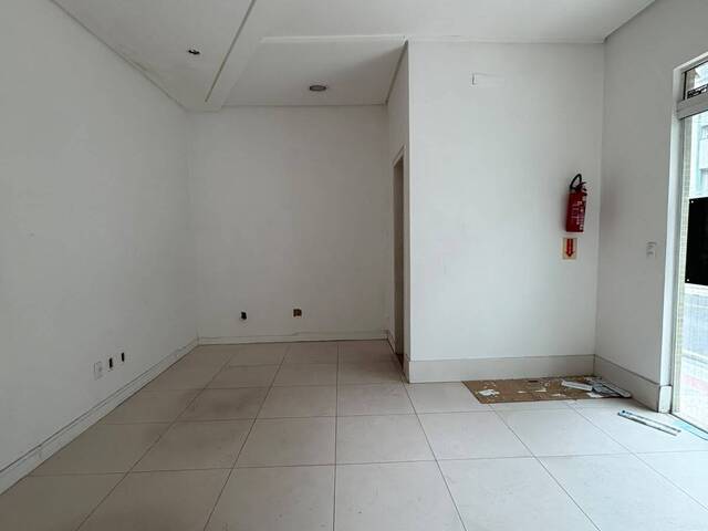 Sala para Locação em Balneário Camboriú - 5