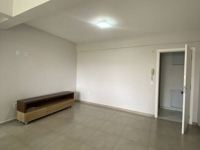Apartamento para Venda em Camboriú - 5