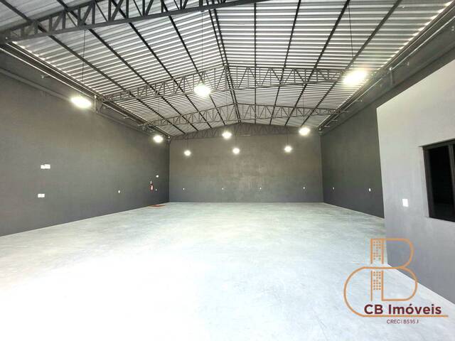 Galpão para Venda em Camboriú - 4